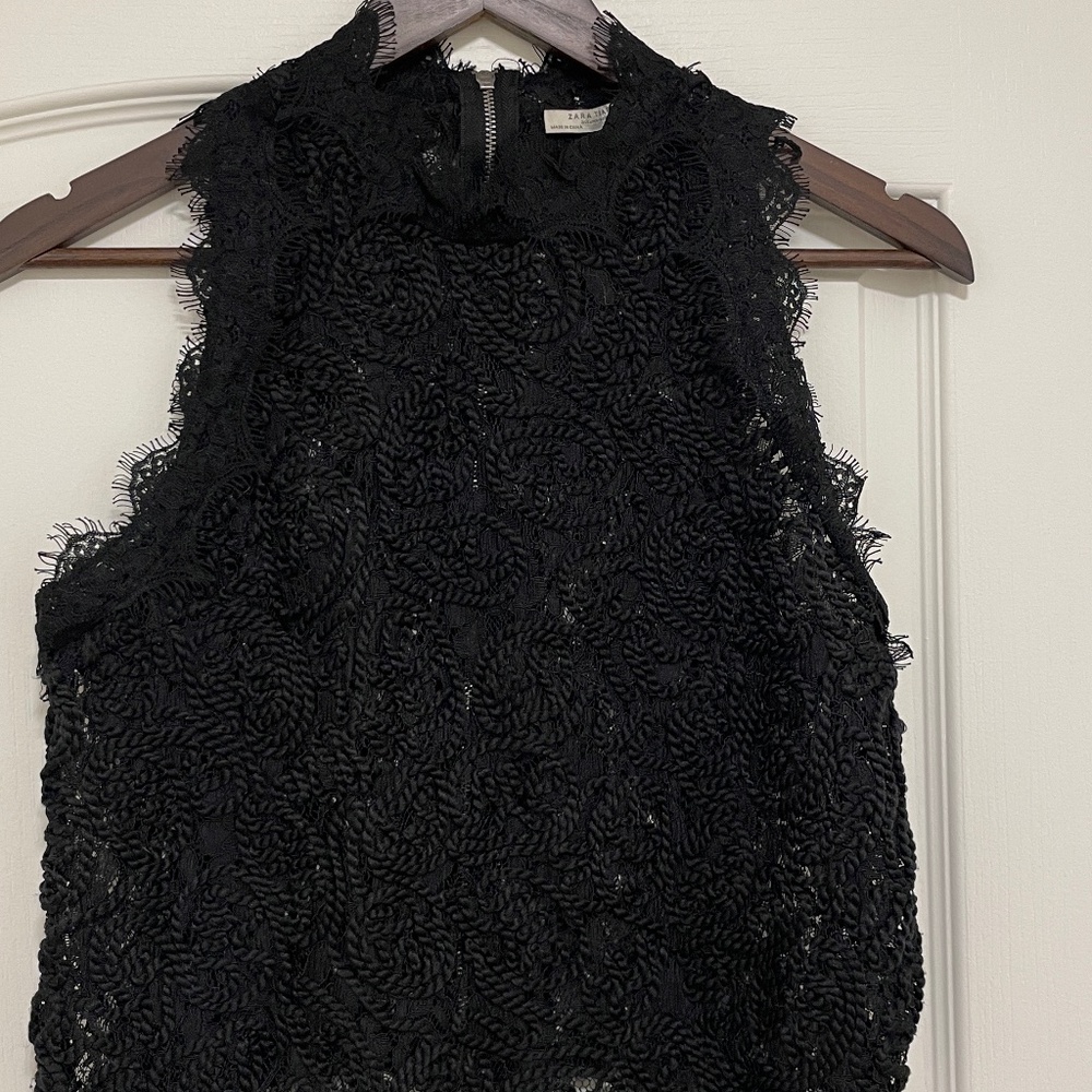 Zara lace embroidered sheer tank top with zipper closure in back